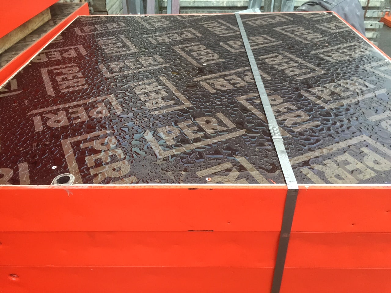 Peri Trio renovado con un nuevo revestimiento de encofrado - Imagen 11