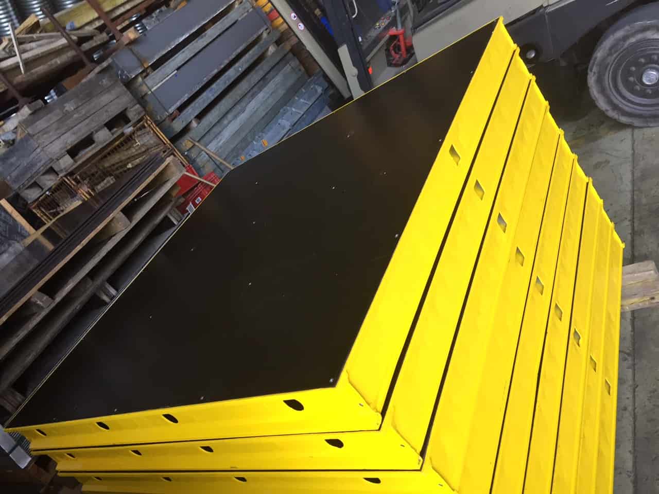 Hünnebeck Topec jaune avec peau de coque en bois – Image 3