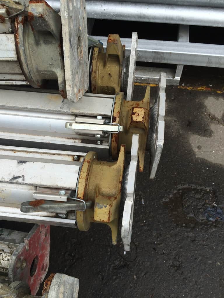 Puntales de aluminio