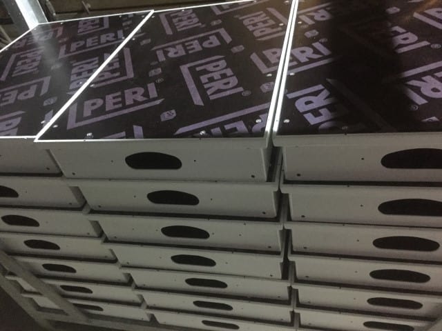 Peri Sky Deck mit Stützen – Bild 2