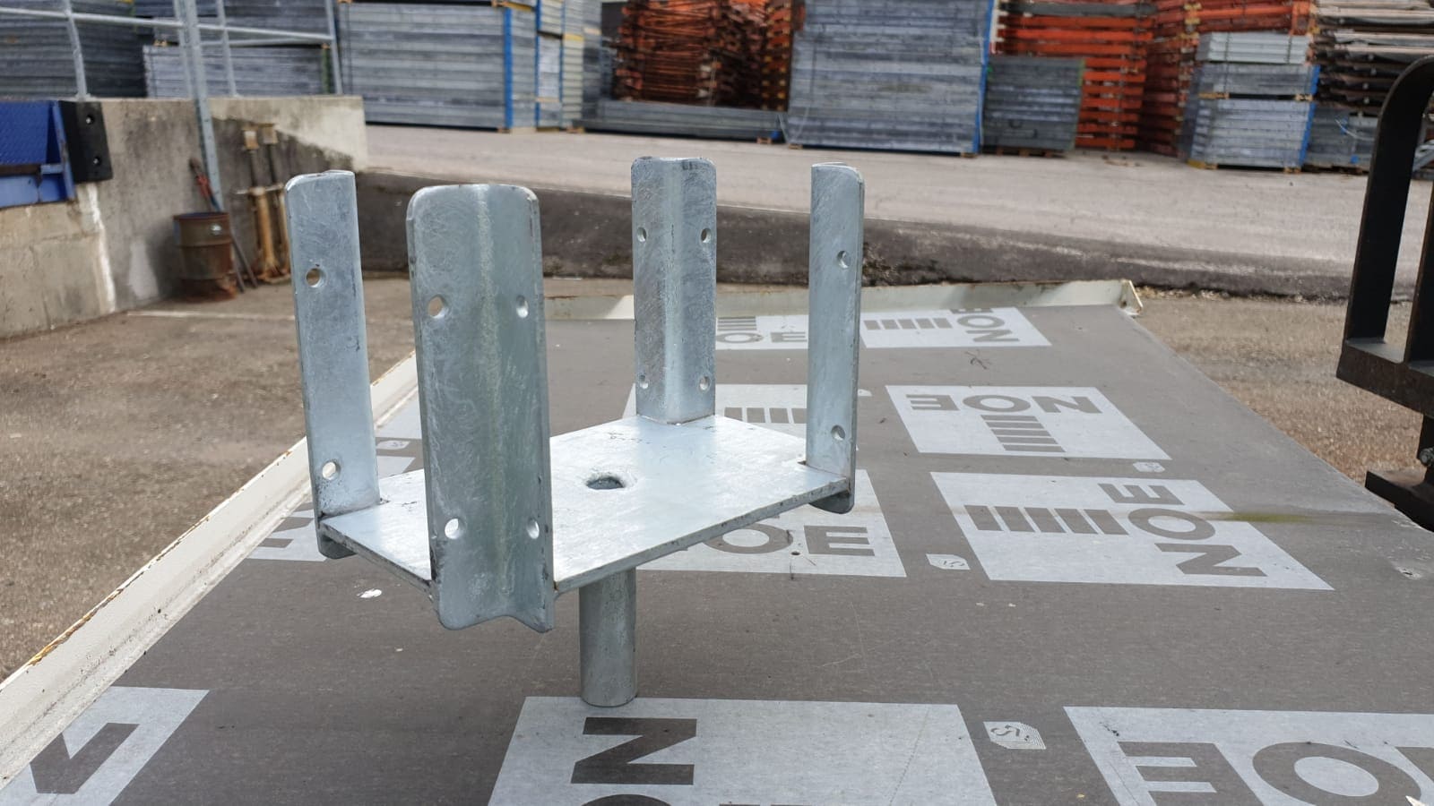 Têtes à quatre voies pour poutres en bois – Image 2