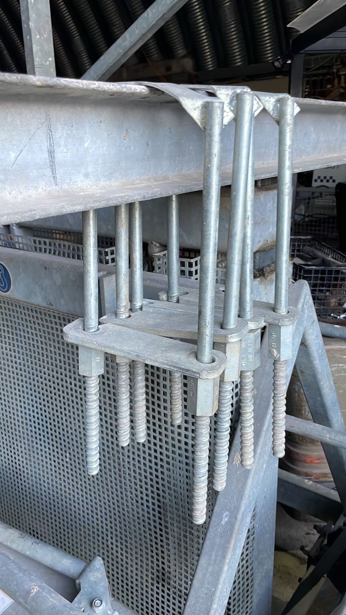 Tête de table Doka 30 + 20 + chariot de transfert DF + chariot de transfert él. Entraînement – Image 7