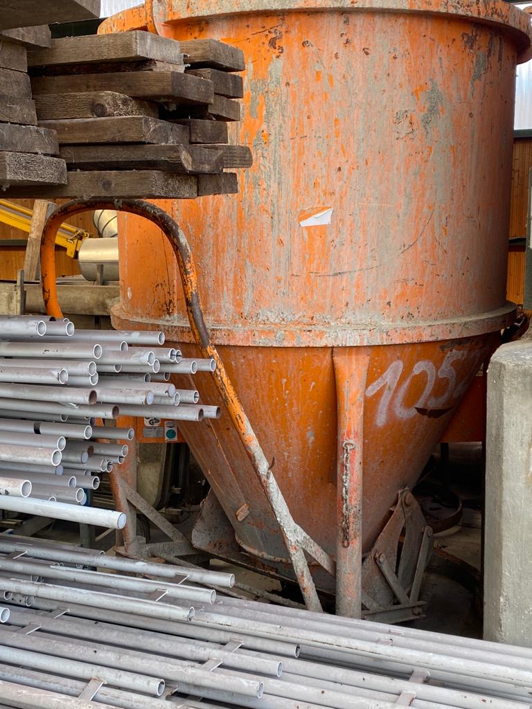 Silo de hormigón 2000 litros - Imagen 2