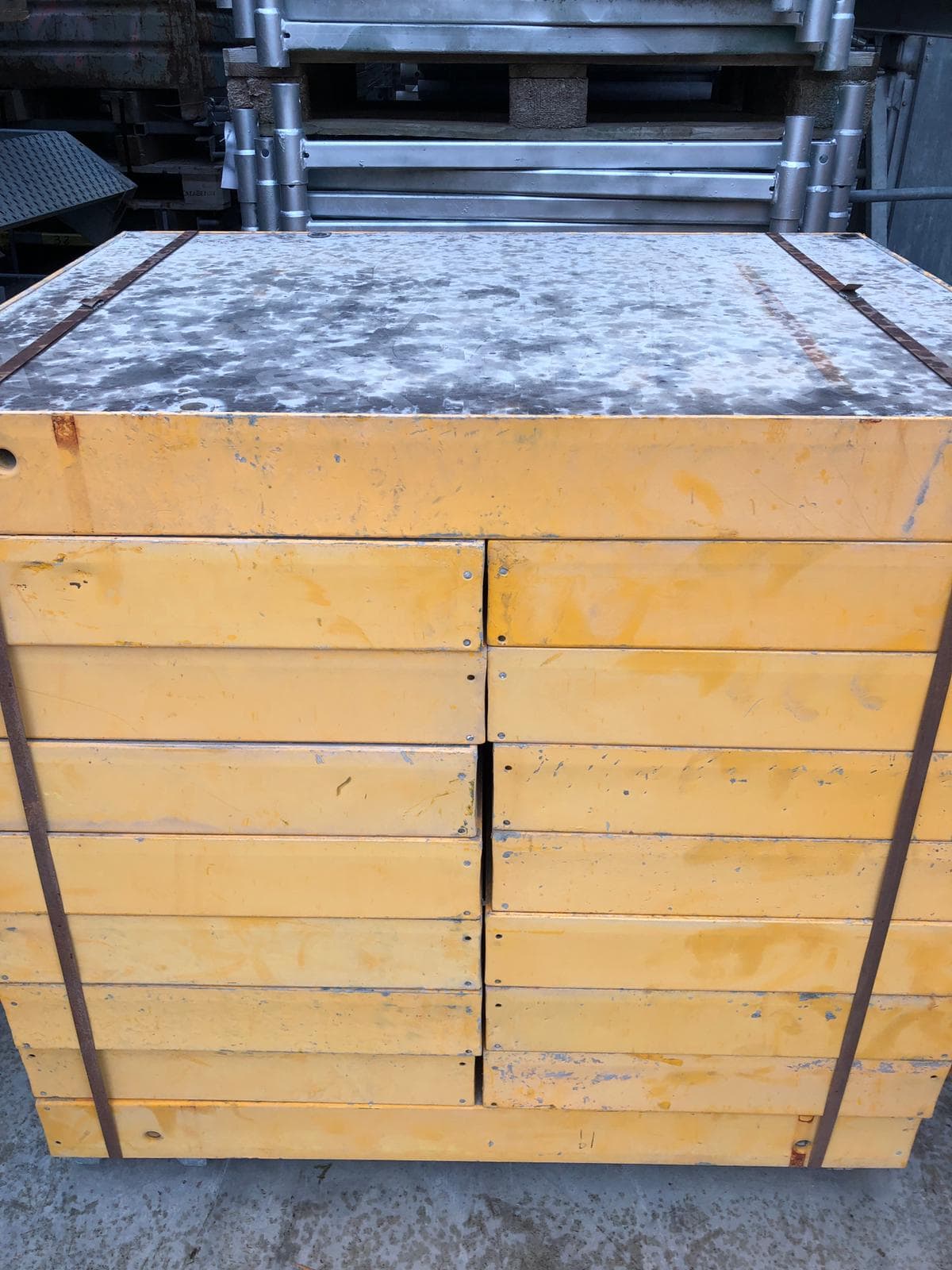 Peri Trio aluminium formwork - Image 9