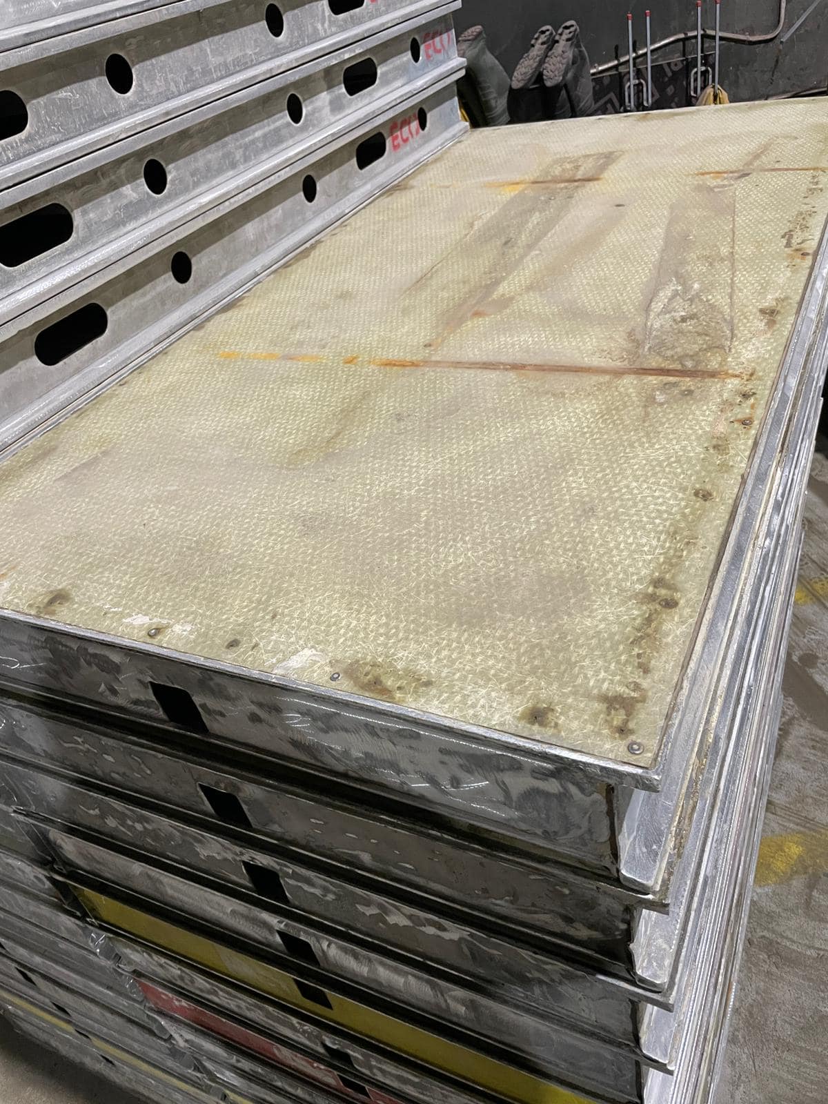 Hünnebeck Topec utilisé avec la peau de coffrage Ecoply – Image 14