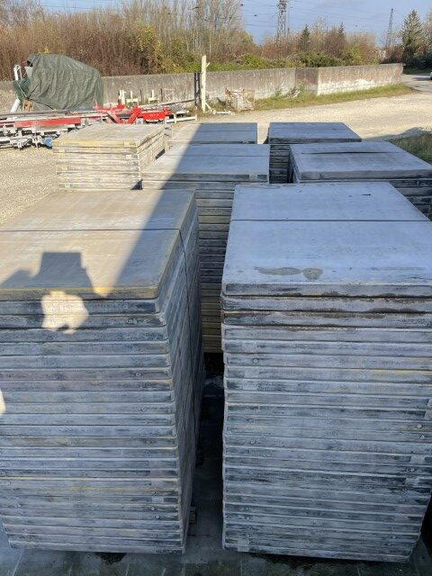 Paneles de encofrado de madera con plástico - Imagen 3