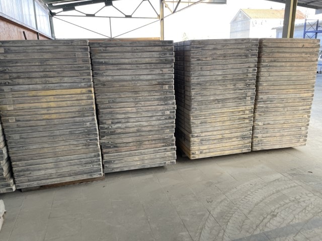 Paneles de encofrado de madera con plástico - Imagen 5