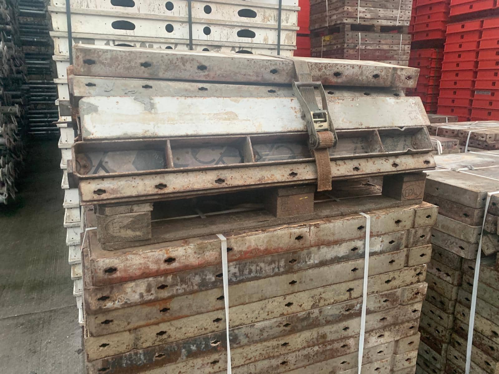 Coffrage de la grille Paschal – Image 6