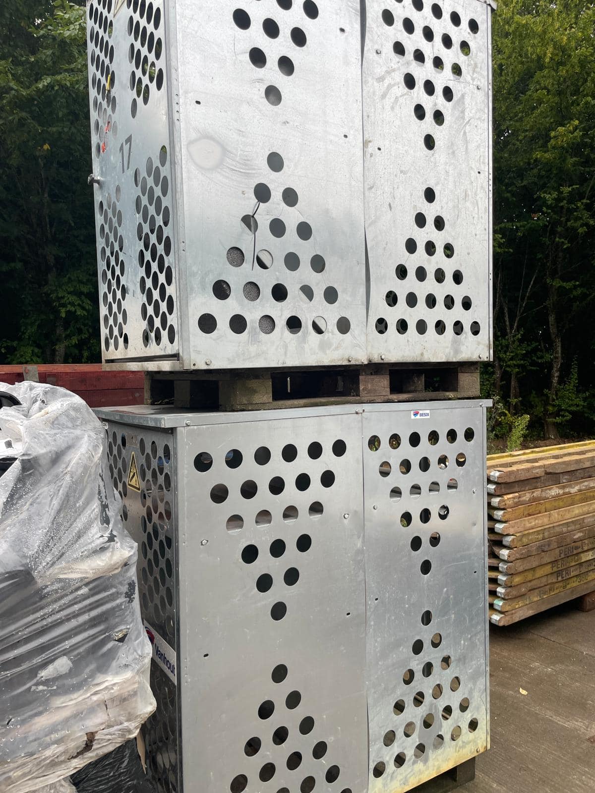 Contenedor para bombonas de gas - Imagen 2