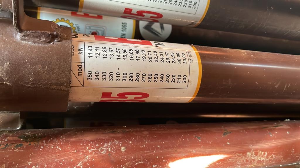 окрашенные стойки 3,50 м + 4,00 м — изображение 4