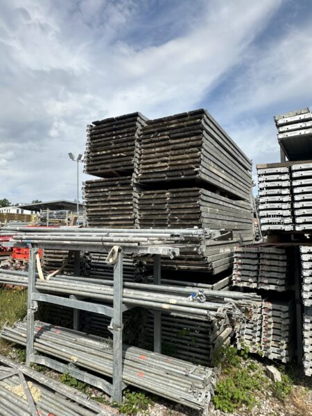 Настил Layher 2,57 x 1,00 м с деревянной вставкой — изображение 3